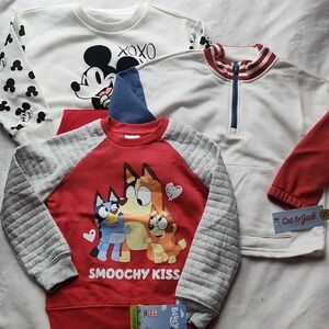 Disney XOXO Mickey And Bluey Heart, Valentines Toddler 4T Sweaters
